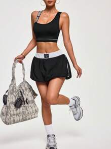Easithlete 1pc Moisture Wicking Fabric Basic Sports Bra, Contrast Color Strap, Hollow Back, Black - Black and White - View 5