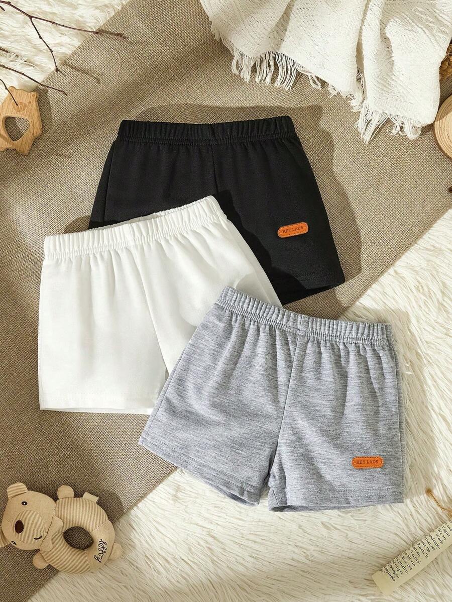 SHEIN Baby Boy 3pcs Letter Patched Detail Shorts - Multicolor - View 1