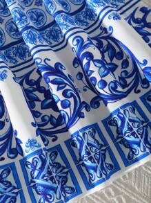 女孩波西米亚风方领短袖高腰短款花卉印花连衣裙，时尚优雅蓝色，夏季