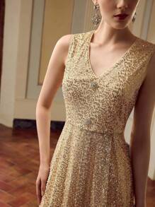 ZEYLAH Sparkly Mesh V-Neck Sleeveless Slim Waist Dress, Party Gown For Women - Apricot - View 2