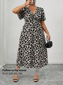 Firerie Plus Size Fall Vintage Leopard Print Short Sleeve Kink Cinched Waist Dress - Grey - View 1