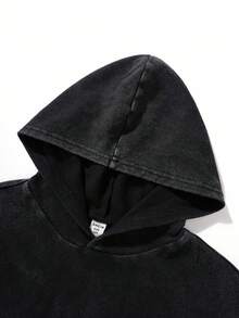 SHEIN 男童复古水洗撞色印花卫衣，休闲学院风，舒适时尚，百搭，面料柔软，适合日常、上学、户外活动等各种场合，四季皆宜。黑色卫衣，适合青少年男童，黑色图案卫衣，宽松卫衣，超大款卫衣，秋冬季必备。 - 黑色 - 查看 4