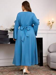 Modelyn Plus Size Elegant Solid Color Dress With Bow Decor