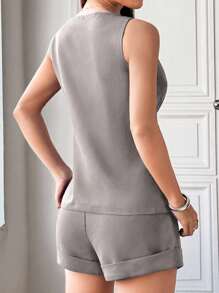 Flirla 休闲简约无袖前扣短款夹克和高低下摆短裤两件套 - 淺灰色 - 查看 2