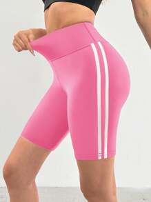 Easithlete 女式亮粉色运动百慕大短裤，采用舒适针织面料制成，饰有时尚的白色侧条纹，适合运动训练和日常运动穿着。女式高腰运动短裤粉色骑行短裤高腰运动短裤氨纶健身短裤 - 玫紅色 - 查看 1
