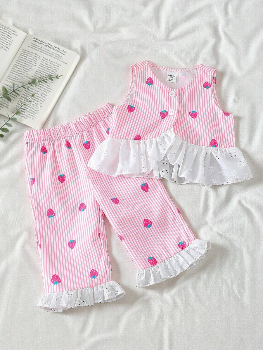 SHEIN Vintaside Kids Conjunto de bebé niña con diseño de fresa y rayas, diseño con volantes de color contrastante, creativo y versátil para todo tipo de ocasiones