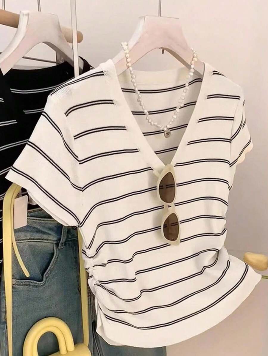 Franclia Women's Casual Striped Print V-Neck Short Sleeve T-Shirt, Summer