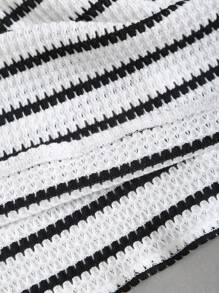 Sweetra Top tubo a rayas de punto, de tela texturizada, estilo casual de vacaciones - Blanco y Negro - Ver 5