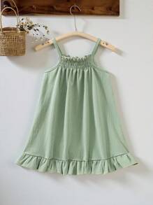 SHEIN Vintaside Kids Baby Girl Cute Casual Minimalist Fresh Rural Style Loose Comfortable Soft Ruffled Hem Design Relaxed Fit Spaghetti Strap Green Dress, Suitable For Spring/Summer Home Or Vacation, High Cost-Effective - Green - View 2