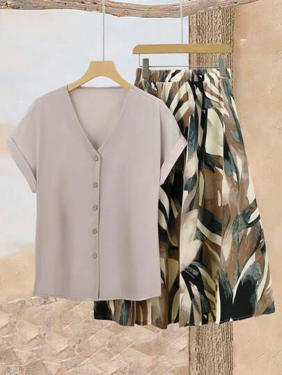 Rusticease Women Solid Color Round Neck Short Sleeve Top And Flower Print Wide Leg Pants Set For Summer Two Pieces Outfitsfall Women Clothes Old Money Style Women  Business Casual Woman  2pcs/Set Casual Ditsy Floral Blue Top & Machine Printed Blue Pant Suit For Women, Suitable For Summer To Early Autumn Vacation