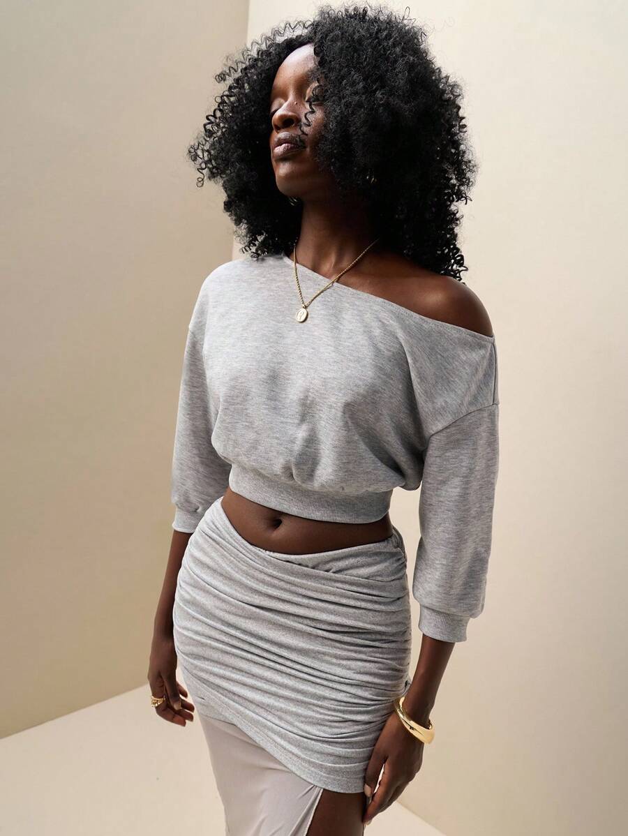 Zolique Women Casual Solid Color Oblique Shoulder Top And Bodycon Skirt 2 Pieces Set - Grey - View 1