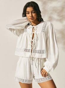 Easelle Conjunto de camisa de lino blanco y pantalones cortos con mangas abullonadas, encaje y diseño de retazos en estilo vintage casual para vacaciones