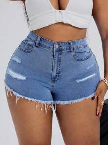 Slaydiva Plus Size Women Pockets Distressed Frayed Hem Casual Denim Shorts - Light Wash - View 6