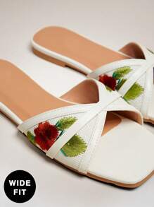 SHUZIA 女式宽版时尚舒适草编拉菲草带平底凉鞋 - 白色 - 查看 8