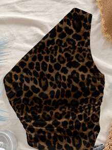 Soleia Beachside Style Leopard Print Asymmetrical Hem Twist Bandeau Top For Women, Suitable Summer And Seaside Animal One Shoulder Cheetah - Multicolor - View 4