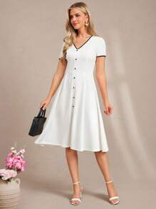 Amorya Váy nữ cổ chữ V cài nút chấm bi đỏ, thắt eo, quần áo mùa xuân, váy ngày lễ tình nhân, trang phục đi học, trang phục công sở cho phụ nữ, trang phục giáo viên, váy mùa hè cho phụ nữ, váy dự tiệc cưới, trang phục đi nghỉ cho phụ nữ, váy cho phụ nữ, trang phục sinh nhật thanh lịch cho phụ nữ - Đen và trắng - Xem 3