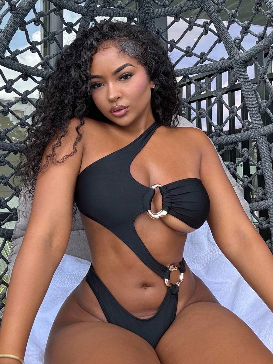 Alexandranx Traje de baño de una pieza con calado para vacaciones de playa de moda en verano