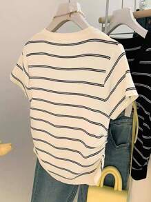 Franclia Women's Casual Striped Print V-Neck Short Sleeve T-Shirt, Summer