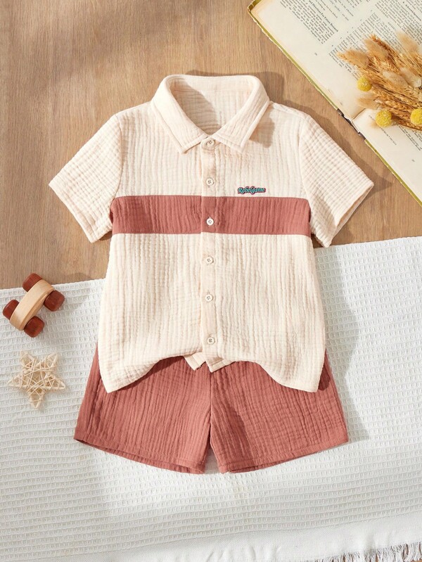 Blossori Set cămașă cu mânecă scurtă și pantaloni scurți în stil rustic, blocuri de culoare, pentru băieți