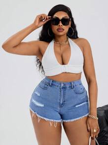 Slaydiva Plus Size Women Pockets Distressed Frayed Hem Casual Denim Shorts - Light Wash - View 5