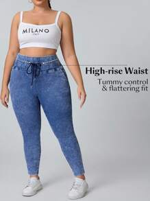 SHEIN PETITE CURVE Damen Große Größen Jeans mit Tunnelzug Taille, Taschen und schlanker Passform, vielseitig einsetzbar