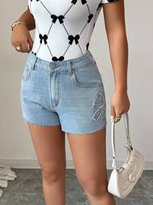 Elenzga Women's Pocketed Bow Applique Frayed Hem Skinny Casual Denim Shorts - Blue - View 4