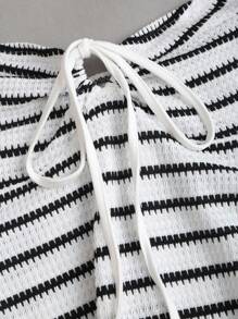 Sweetra Top tubo a rayas de punto, de tela texturizada, estilo casual de vacaciones - Blanco y Negro - Ver 3