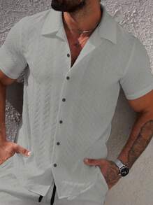 Manfinity Homme Men's Casual Solid Color Textured Short Sleeve Shirt, Summer