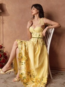 SHEIN Unity 女士浪漫花卉刺绣修身腰喇叭形A字黄色连衣裙，春夏 - 黃色 - 查看 5