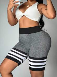 Rhythm Era Short deportivo sin costuras, de talla grande, con bloques de color y rayas para mujeres - Multicolor - Ver 4