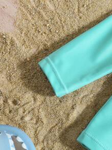 Young BoyTurtle 印花拼接短袖泳衣套装，酷炫风格