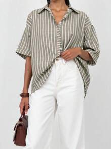 大码休闲简约风格衬衫，适合日常穿着