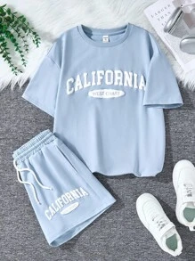 SHEIN 少女 2 件套灰色针织休闲宽松美式英语标语印花圆领短袖 T 恤和印花短裤，适合夏季街头运动 - 淺藍色 - 查看 1