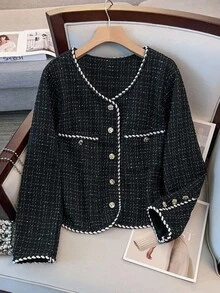 GlowEve CURVE 大码秋冬精致优雅撞色丝带和金属装饰纽扣夹克 - 黑色 - 查看 3