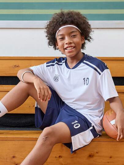 JNSQ Vêtements de rentrée scolaire, vêtements pour préadolescents filles et garçons, maillot de sport extérieur, t-shirt de sport pour enfants à col rond, patchwork, couleur contrastée, imprimé numéro amusant, t-shirt de sport ample