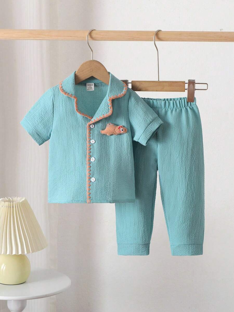 Kleinkind Jungen beige Kurzarm Krepp Funny 3D süßer Dinosaurier bedrucktes Top und Hose Hausanzug, 2er Set, Frühling/Sommer