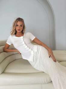 Roylia Women's Fashionable Casual Elegant Fitted Summer T-Shirt - White - View 1