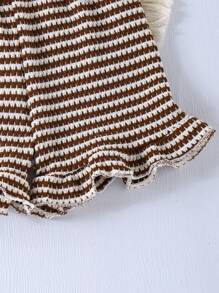 SHEIN Playful Pals Bộ đồ mùa hè đơn giản và giản dị cho bé gái (kích thước nhỏ) Áo tay lửng jacquard màu kaki và quần short, trang phục thường ngày cho mùa hè - Màu Khaki - Xem 3