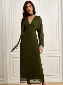 Aveloria Rosie 优雅简约时尚V领丝带装饰褶饰腰部高开衩长袖连衣裙，适合女士，高端设计，适合约会 - 橄欖綠 - 查看 6