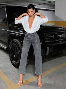 SHEIN PETITE Jeans casuales rectos y holgados con bolsillos y decoración de perlas de imitación para mujeres