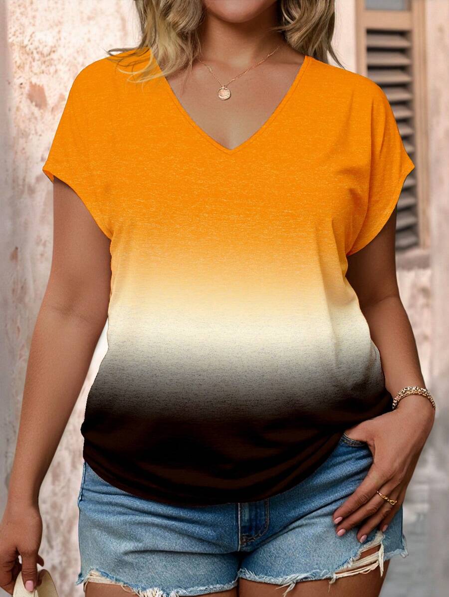 SHEIN LUNE Camiseta de manga corta con cuello en V en degradado de talla grande de uso casual de verano - Multicolor - Ver 1
