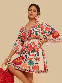 Travachic Damen Große Größen V-Ausschnitt Locker Sitzend Tropisches Blumen Muster Mini kleid Mit 3/4 Ärmeln, Lässige Resort Mode