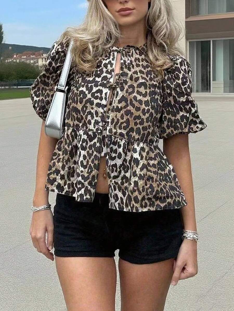 Breezaya 女式豹纹系带前衬衫、休闲夏季衬衫、毕业服、工作服、女士休闲短袖衬衫领宽松常规多色荷叶边袖衬衫女式衬衫、春夏、休闲日常装、短袖上衣 - 彩色 - 查看 1