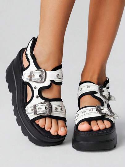 Grunge Punk Summer Women's Gothic Punk Rock Platform Sandals, Black Goth Roman Beach Studded Wedge Thick Sole Sandals, Halloween