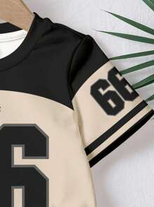 Camiseta de manga corta y cuello redondo con estilo deportivo de béisbol clásico y de moda casual para niño, con bloques de color, parcheado y estampados de N.66 y Rey, cómodo para el verano