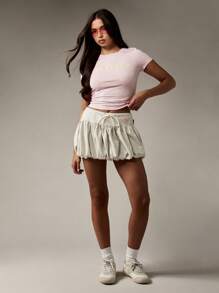 Missguided x Playboy Baby Tee Crop Top Baumwolle Kurzarm Figurbetont T-Shirt Y2K Mode Lässig Sommer Alltags Basic Straßenmode-Stil Passform Club Ästhetik