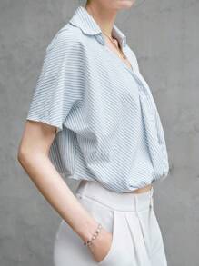 Chiquease Camisa casual y holgada de mujer a rayas con cuello y diseño de bajo retorcido en color verde - Azul y blanco - Ver 3