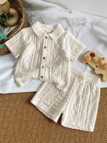 SHEIN Vintaside Kids Conjunto de ropa para bebé niño de 0 a 1 año, Camisa de manga corta y pantalón corto color albaricoque, Tela texturizada adecuada para que los bebés usen afuera en verano