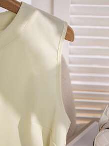 Franclia 女士优雅无袖圆领系带纯色杏色百搭衬衫学院制服