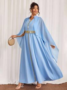 Cravure Vestido con escote en V, mangas tipo poncho, cintura ceñida y ribete dorado para tallas grandes con bordado
